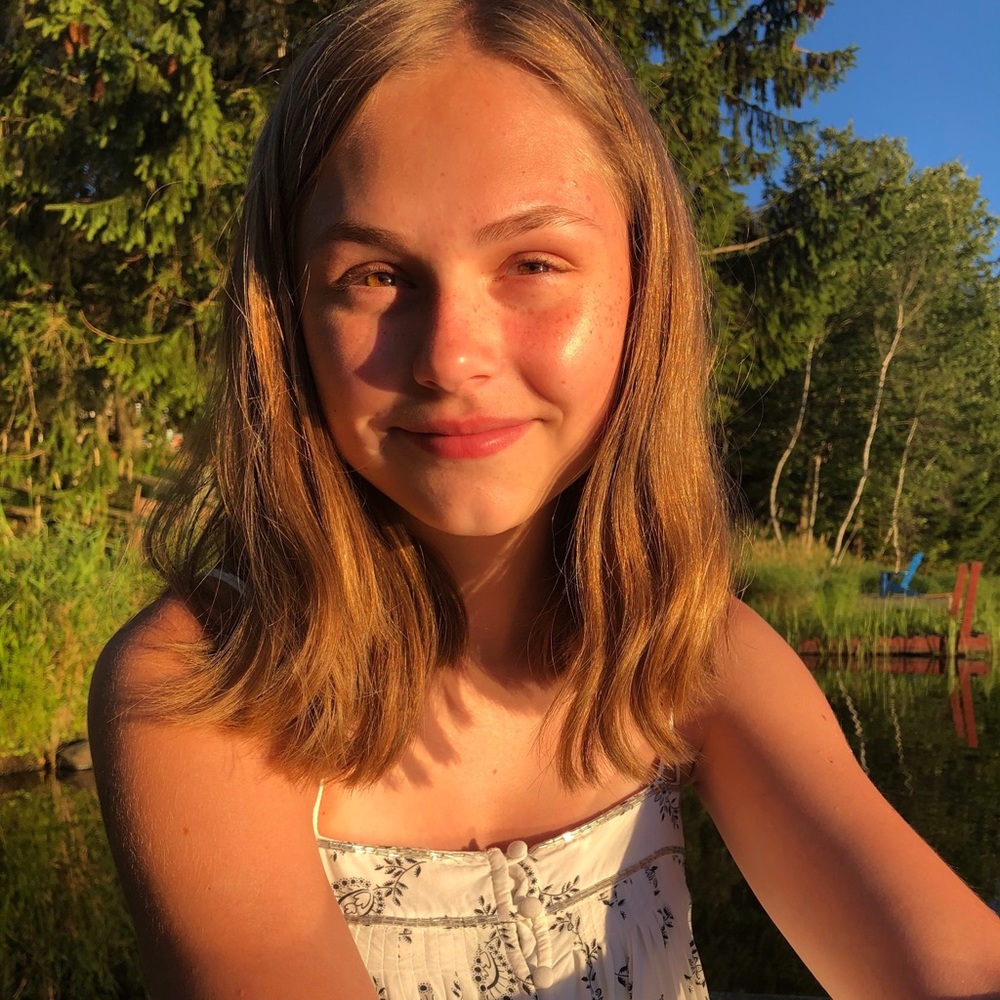 Meet your Posher, Olivia